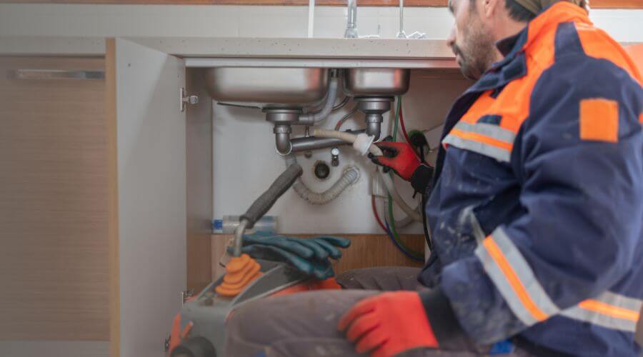 Local tankless water heater installation in Dumont, IA